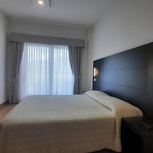 Camera standard con letto king size